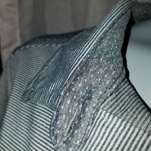 NWOT prAna button down collared shirt b/W strp M